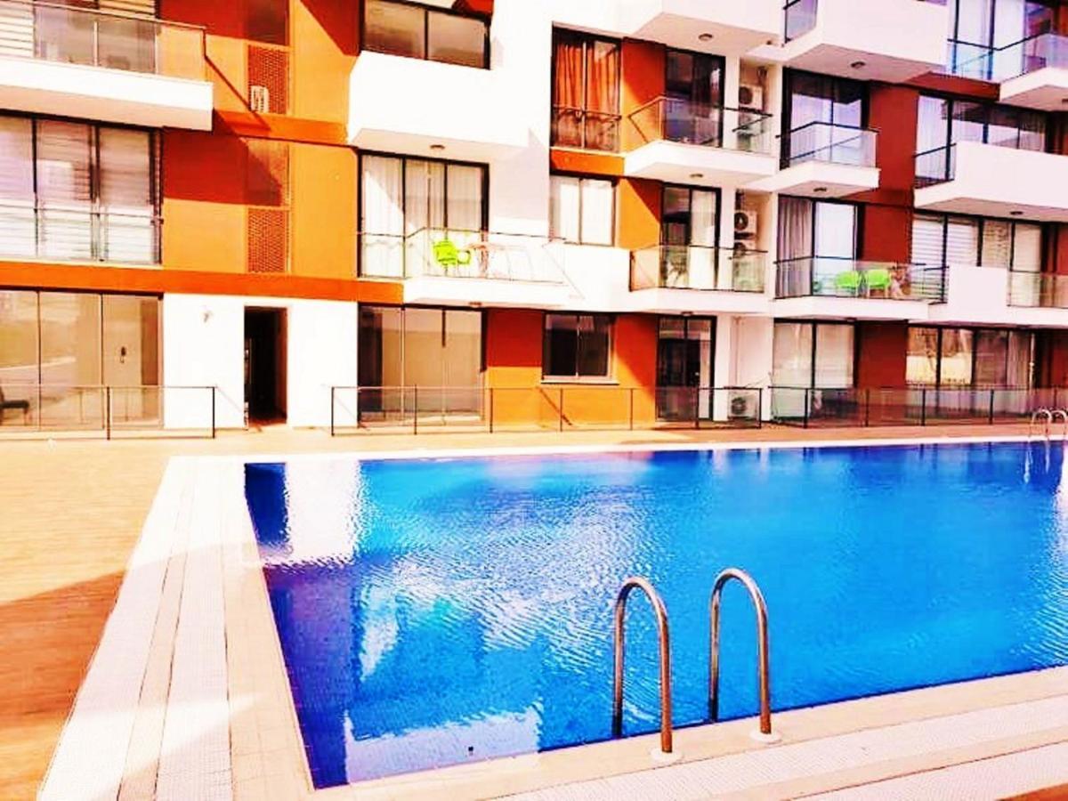 Uptown Holiday App & Pool Daily Rental Contactless Check In & Check Out Famagusta  Exterior photo